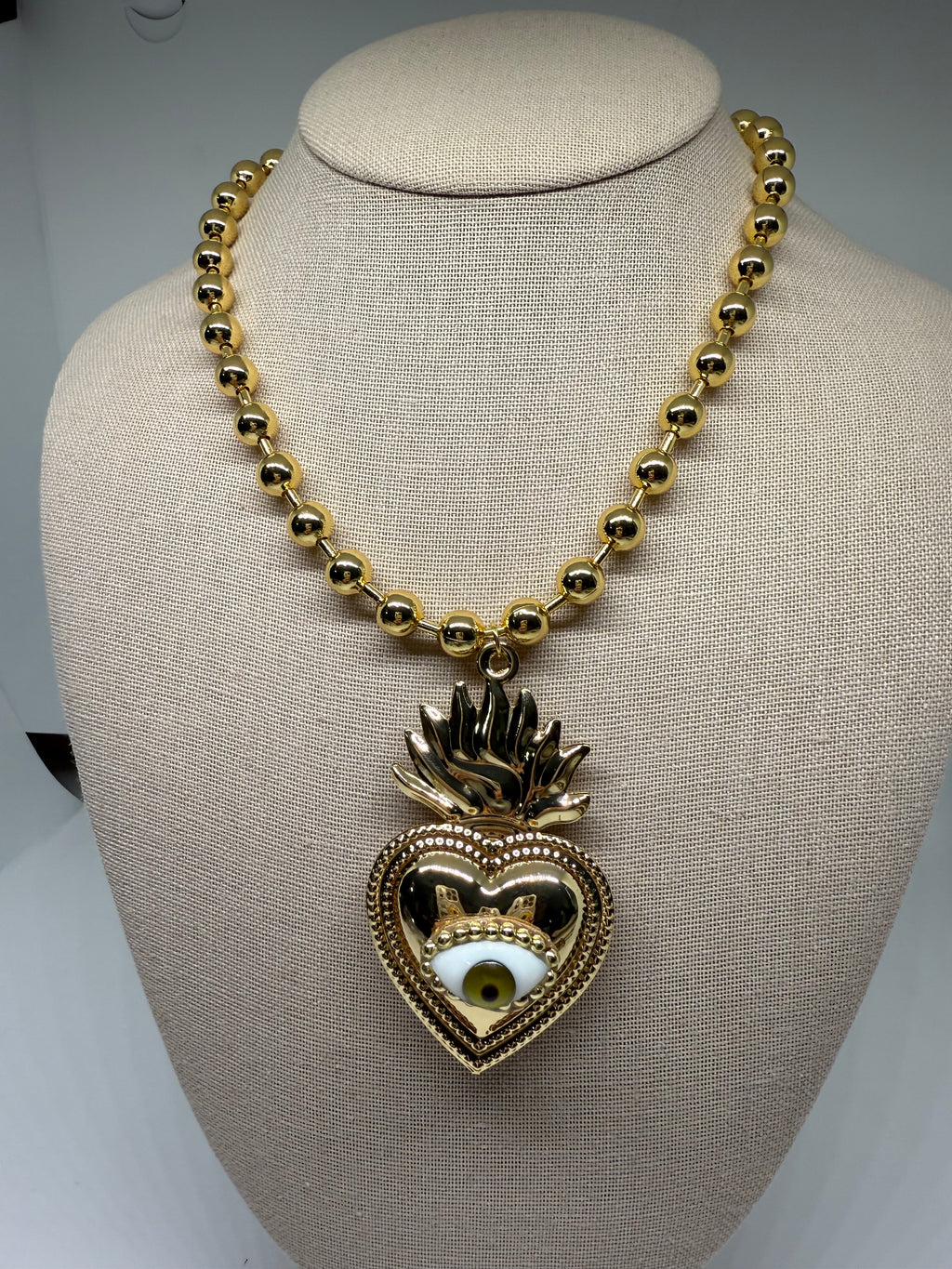 Corazón bubble necklace
