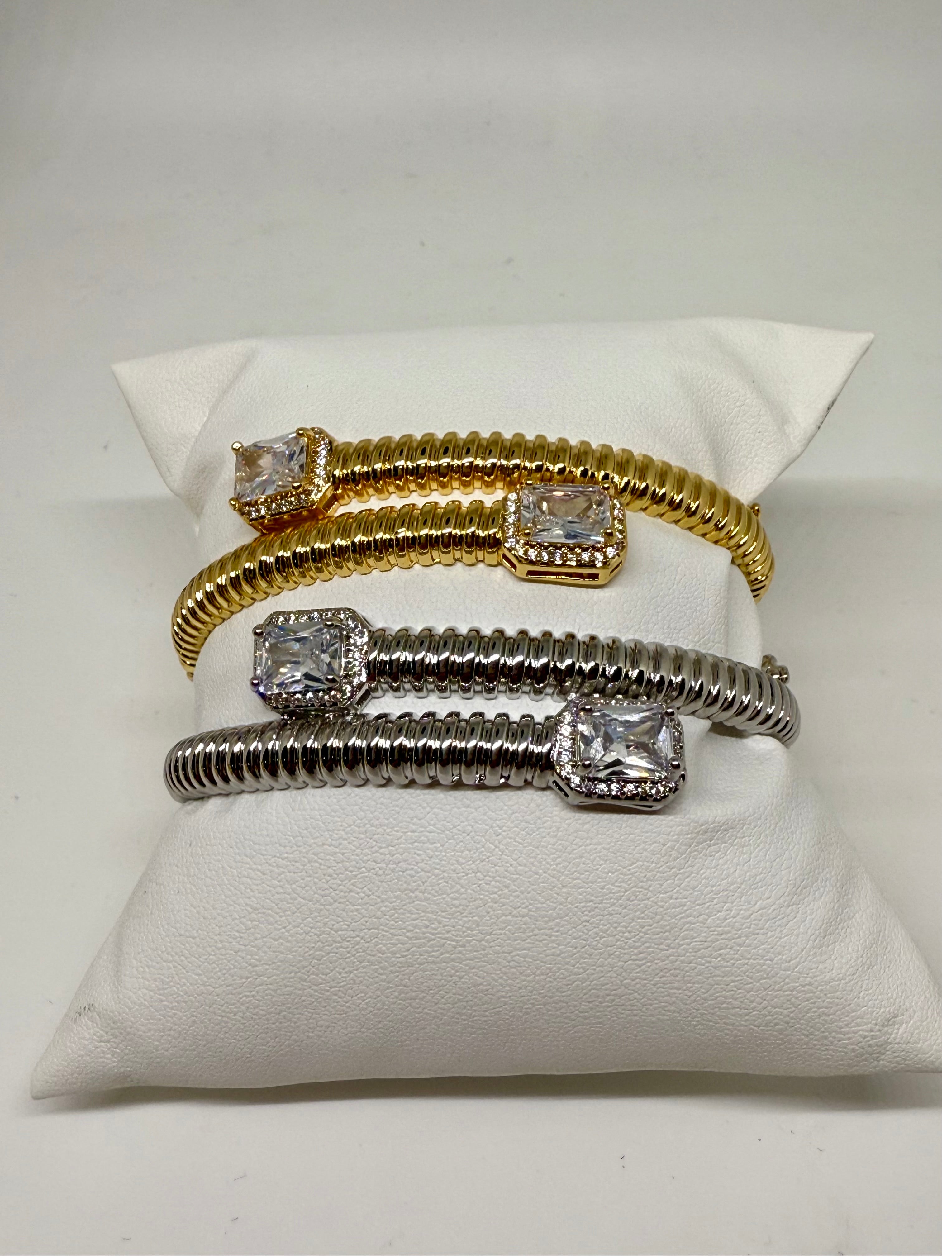 HALO COIL BRACELET