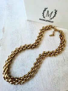 Patrona necklace