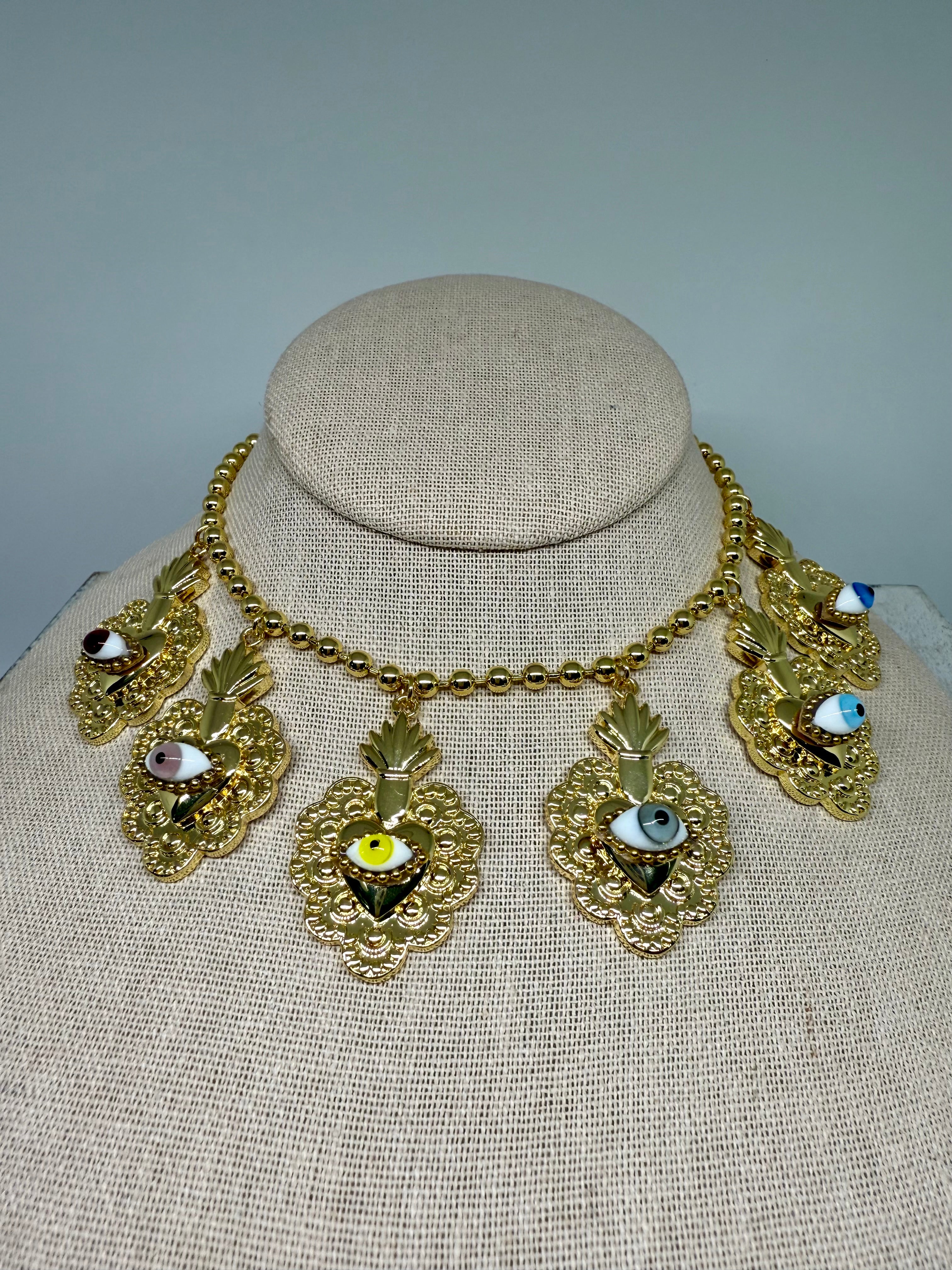 Ojo medallas necklace