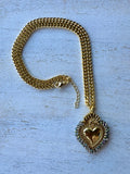 Sagrado corazón chain