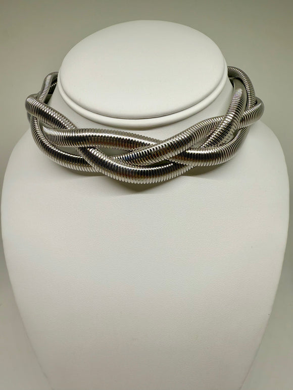 TRENZA METÁLICA NECKLACE