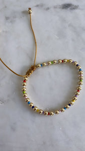 Colorful beads bracelet