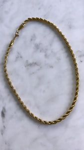 Influencer twisted chain